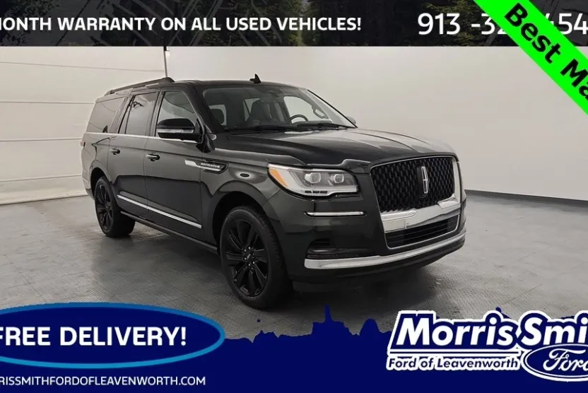 2022 Lincoln Navigator Black Label photo 1
