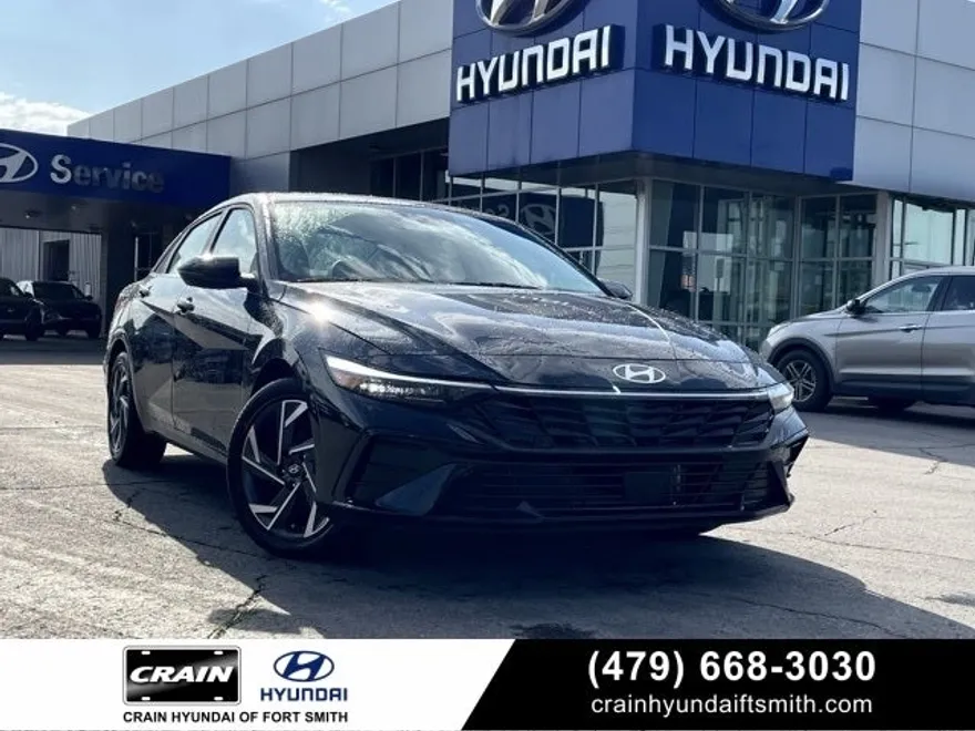 2025 Hyundai Elantra Hybrid Limited photo 1