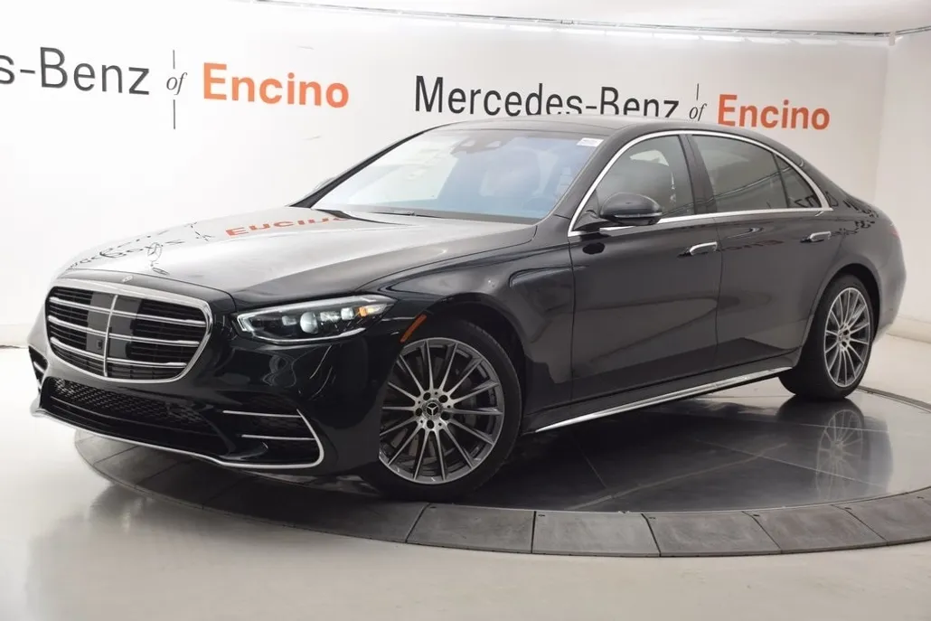 2026 Mercedes Benz S 580 4MATIC photo 1