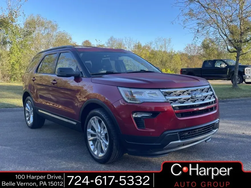 2018 Ford Explorer XLT photo 1