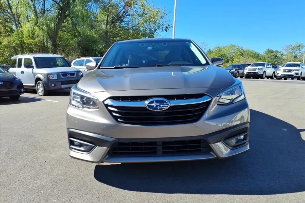 2022 Subaru Legacy Premium photo 1