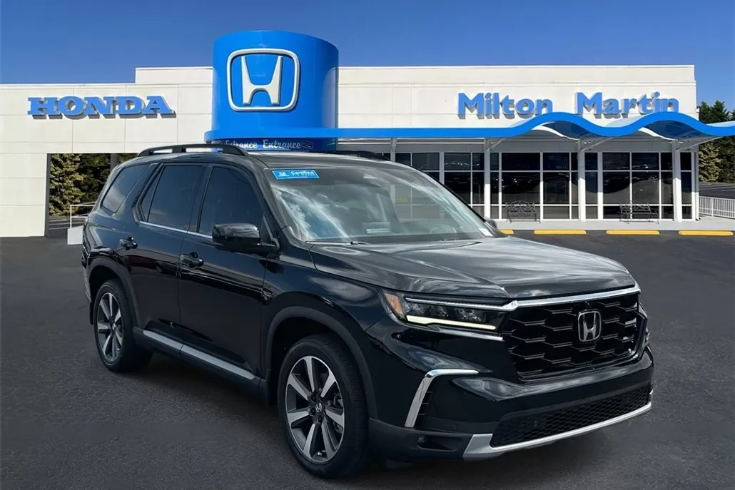 2023 Honda Pilot Elite photo 1