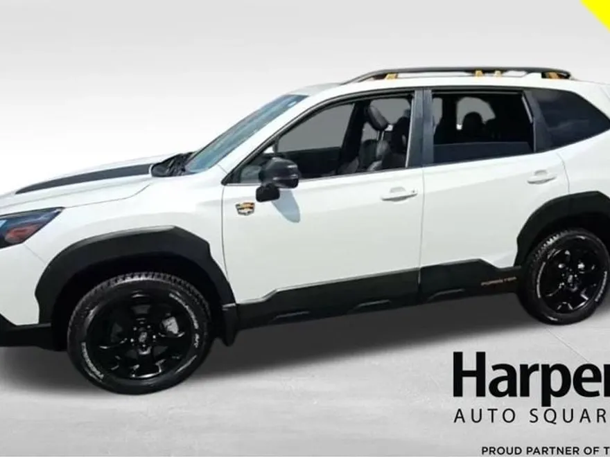 2022 Subaru Forester Wilderness photo 1