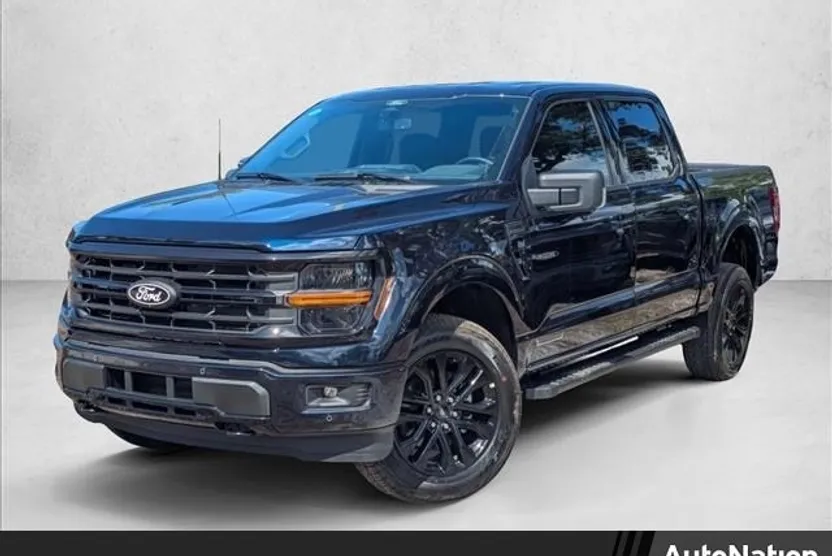 2025 Ford F-150 XLT photo 1