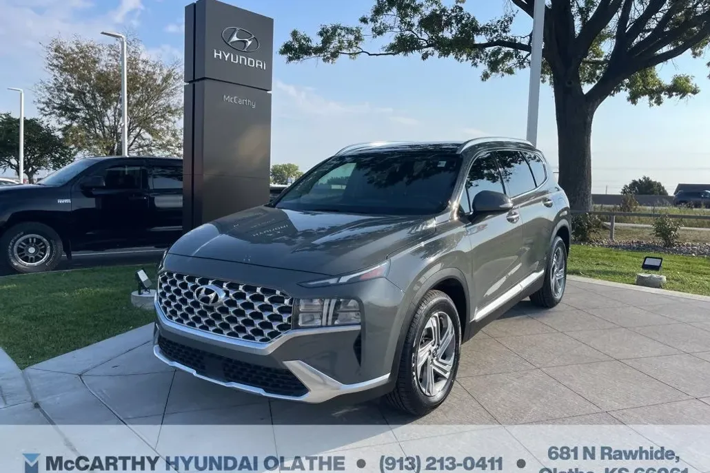 2022 Hyundai Santa Fe SEL Premium photo 1