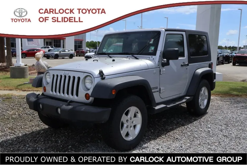 2010 Jeep Wrangler Sport photo 1