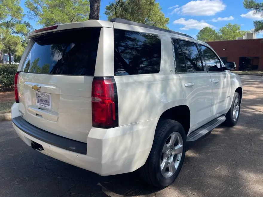 2015 Chevrolet Tahoe LT photo 1