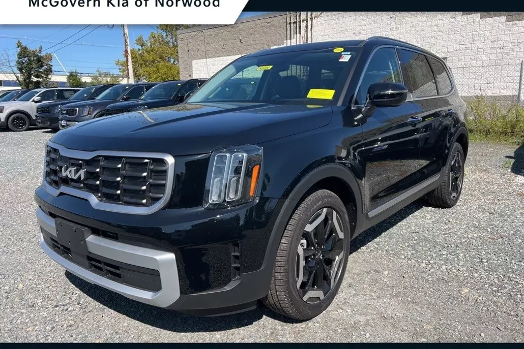 2025 Kia Telluride S photo 1