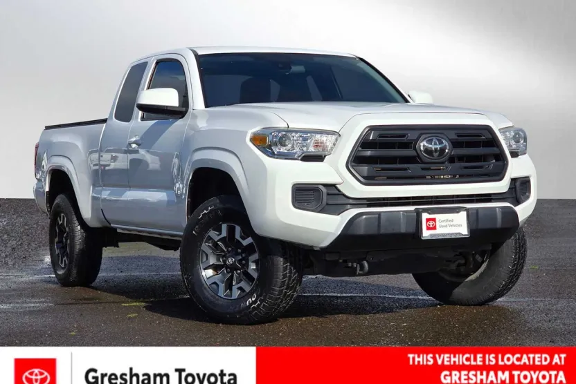 2018 Toyota Tacoma SR photo 1