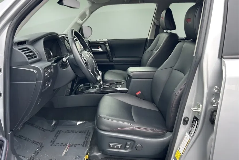 2024 Toyota 4Runner TRD Premium photo 1