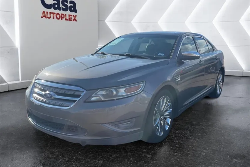 2012 Ford Taurus Limited photo 1