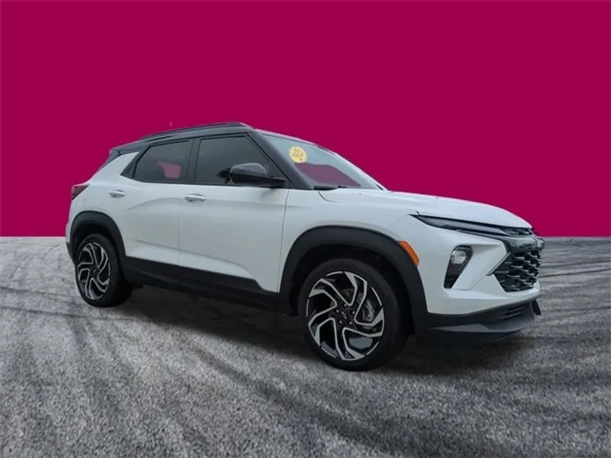 2025 Chevrolet Trailblazer RS photo 1