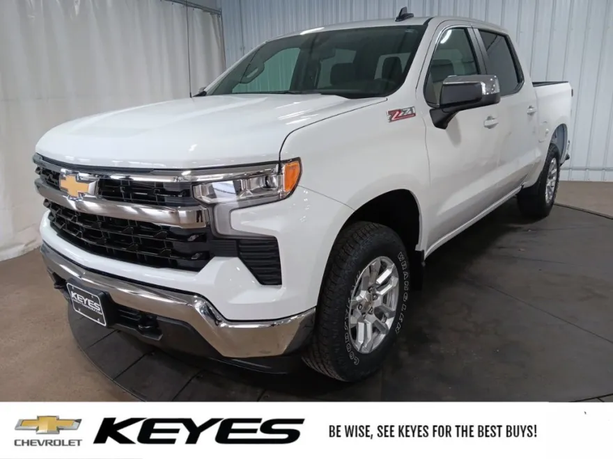 2026 Chevrolet Silverado 1500 LT photo 1