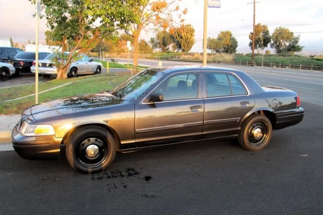 2010 Ford Crown Victoria Police Interceptor photo 1