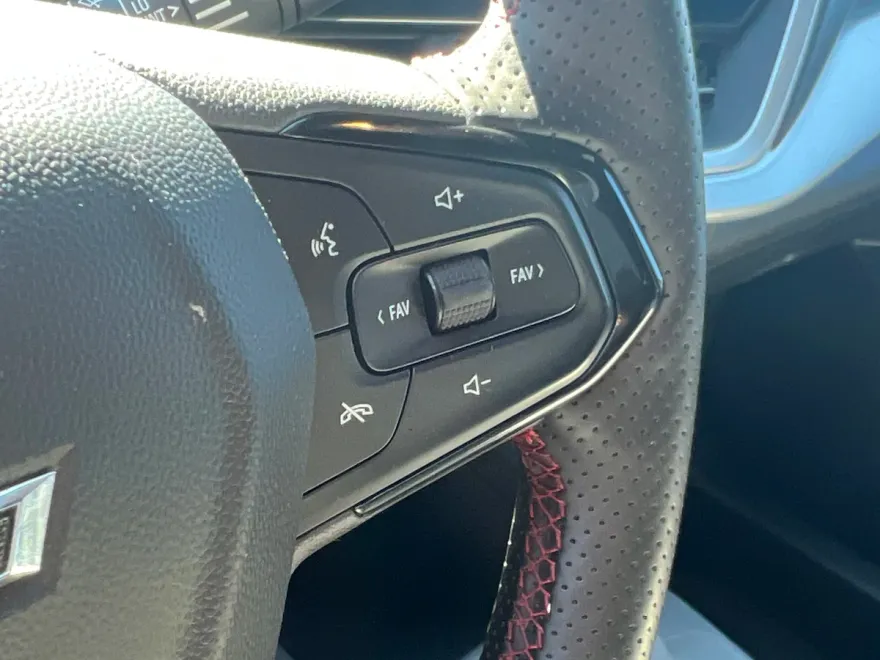 2024 Chevrolet Trax photo 17