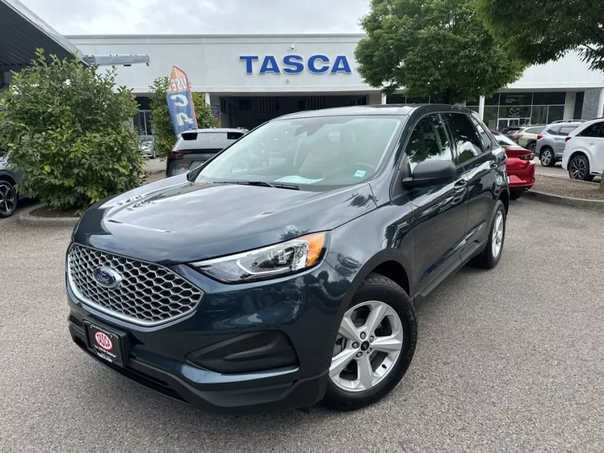 2024 Ford Edge SE photo 1