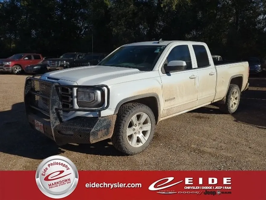 2017 Gmc Sierra 1500 Base photo 1