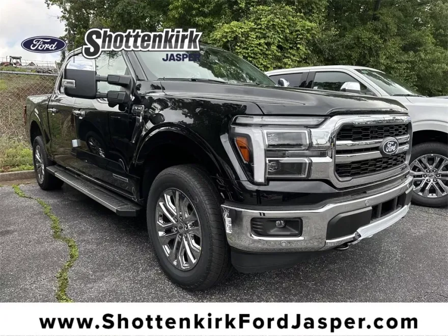 2025 Ford F-150 Lariat photo 1