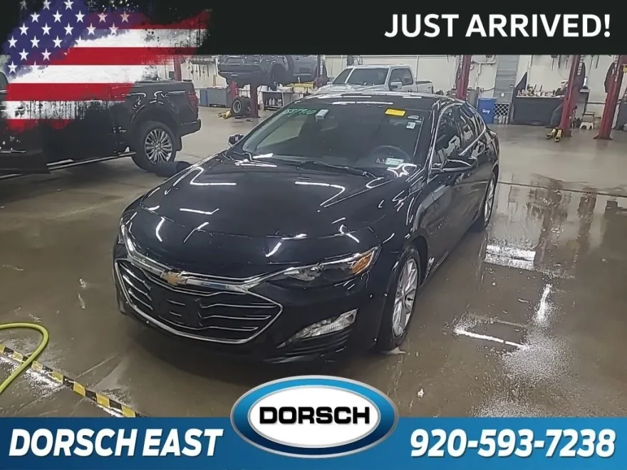 2023 Chevrolet Malibu 1LT photo 1