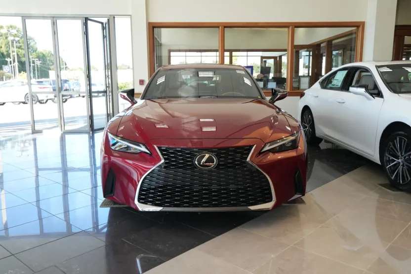 2025 Lexus IS 300 photo 1