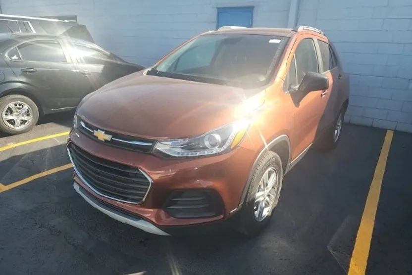 2019 Chevrolet Trax LT photo 1