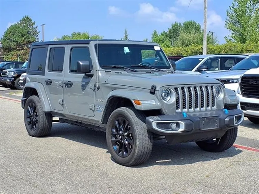 2023 Jeep Wrangler Sahara 4xe photo 1
