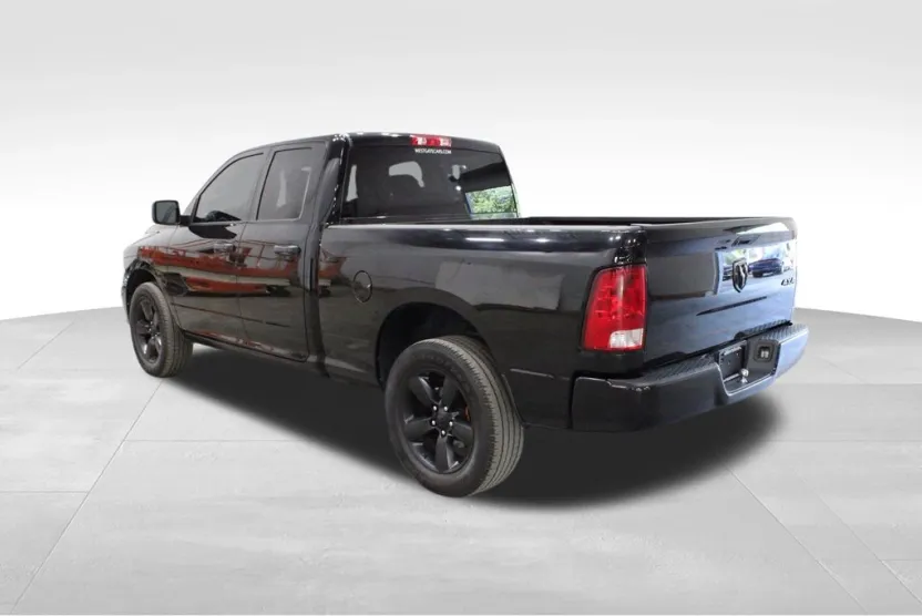 2019 Ram 1500 Classic Express photo 1