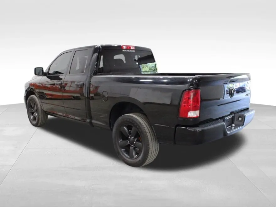 2019 Ram 1500 Classic Express photo 1