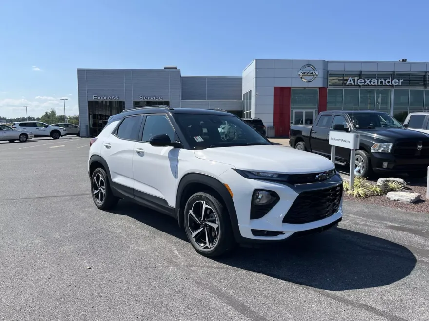 2021 Chevrolet Trailblazer RS photo 1