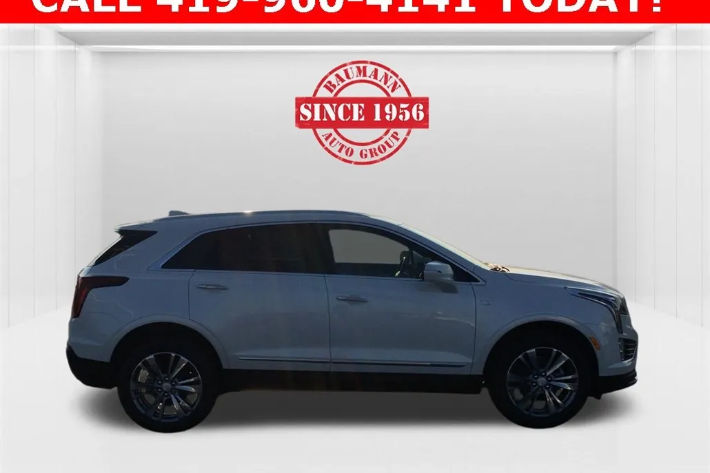 2025 Cadillac XT5 Premium Luxury photo 1