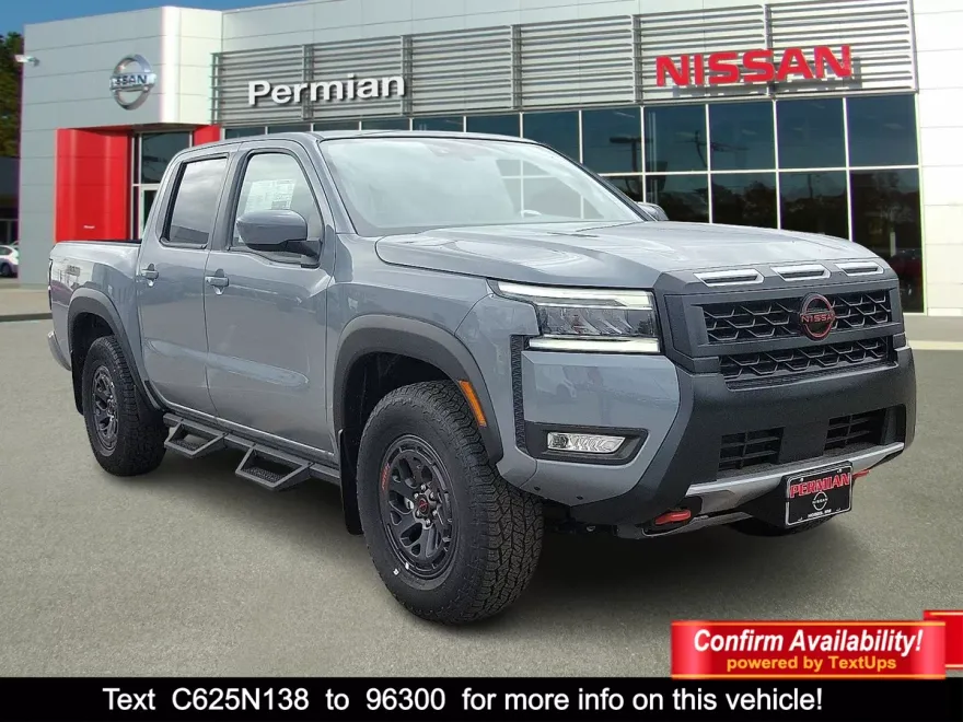 2025 Nissan Frontier PRO-4X Crew Cab photo 1
