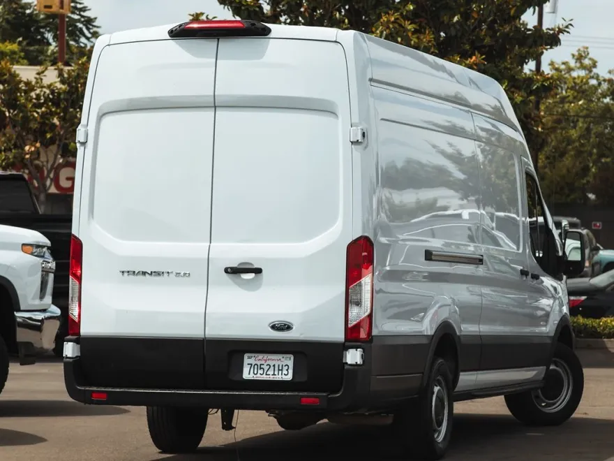 2022 Ford Transit Cargo Van photo 1