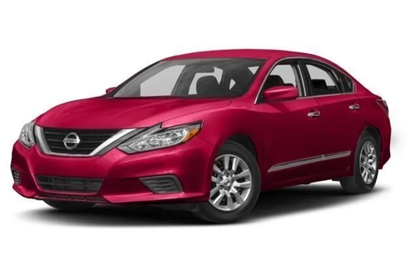 2017 Nissan Altima 2.5 SV photo 1
