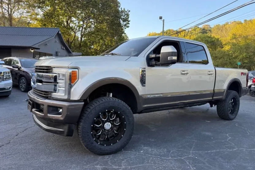 2017 Ford F-250 King Ranch photo 1
