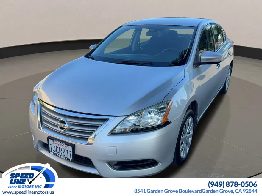 2014 Nissan Sentra SV photo 1