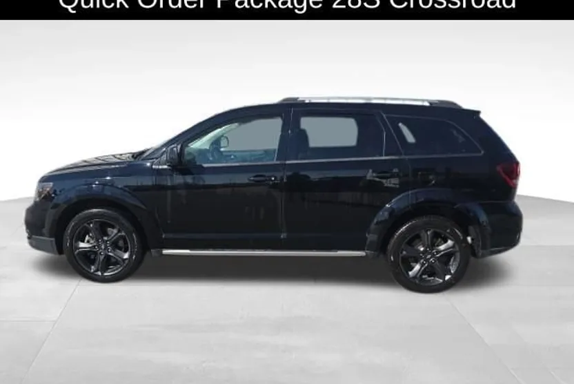 2018 Dodge Journey Crossroad photo 1