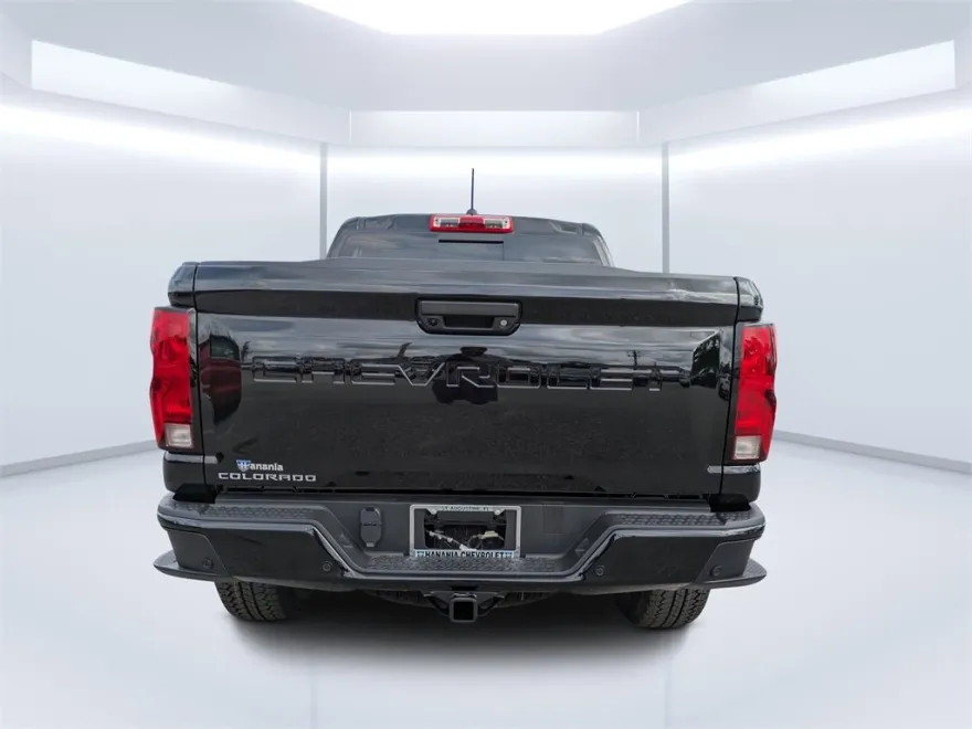 2026 Chevrolet Colorado Trail Boss photo 1