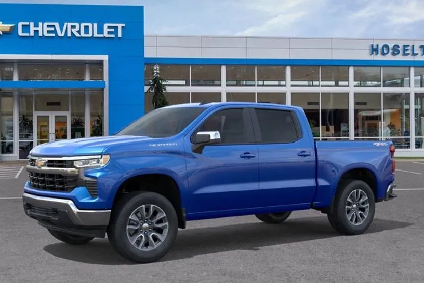2026 Chevrolet Silverado 1500 LT photo 1