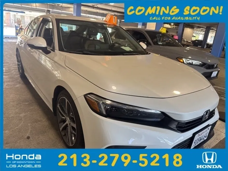 2022 Honda Civic Touring photo 1