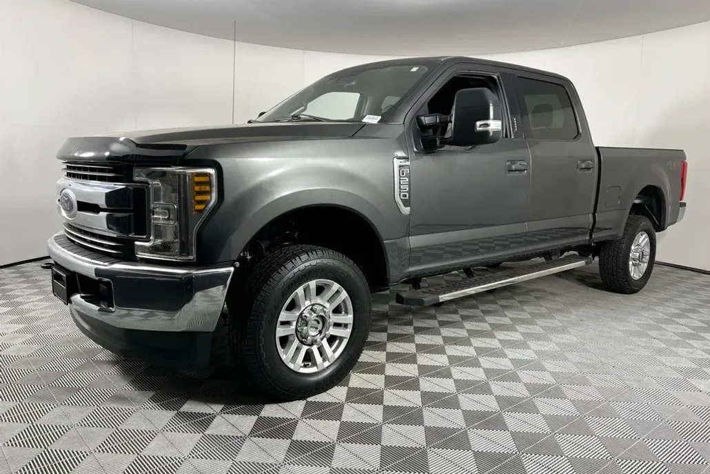 2018 Ford F-250 photo 1