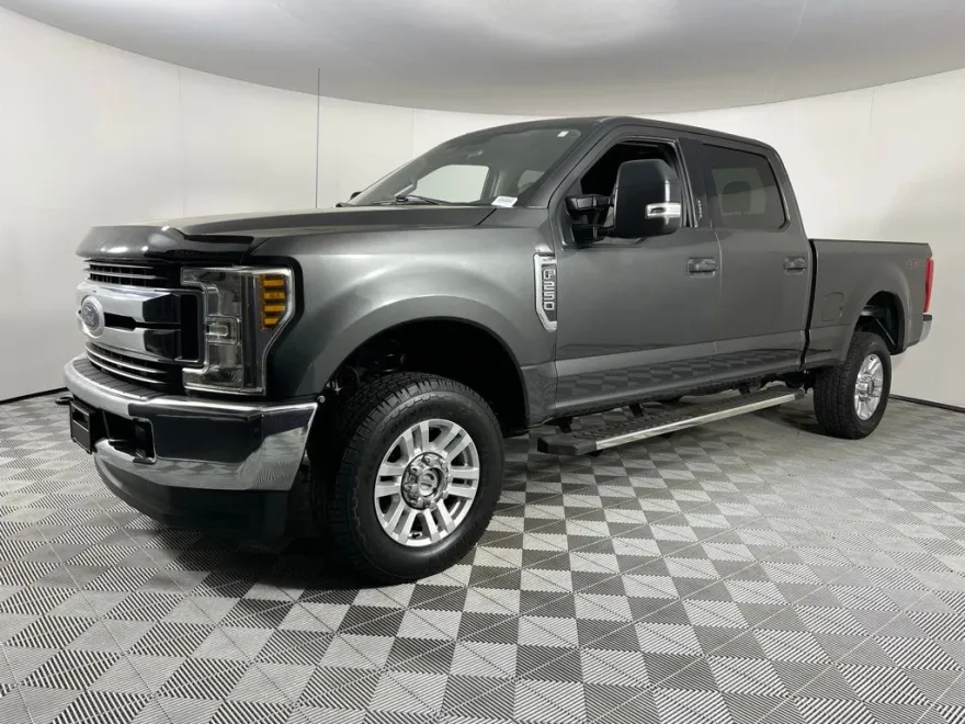2018 Ford F-250 photo 1