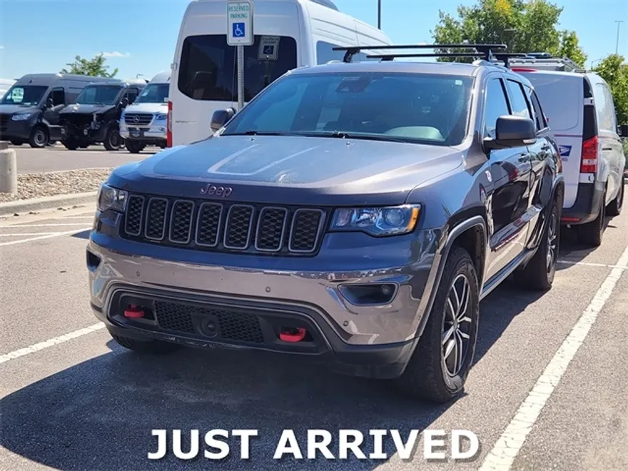 2021 Jeep Grand Cherokee Trailhawk photo 1