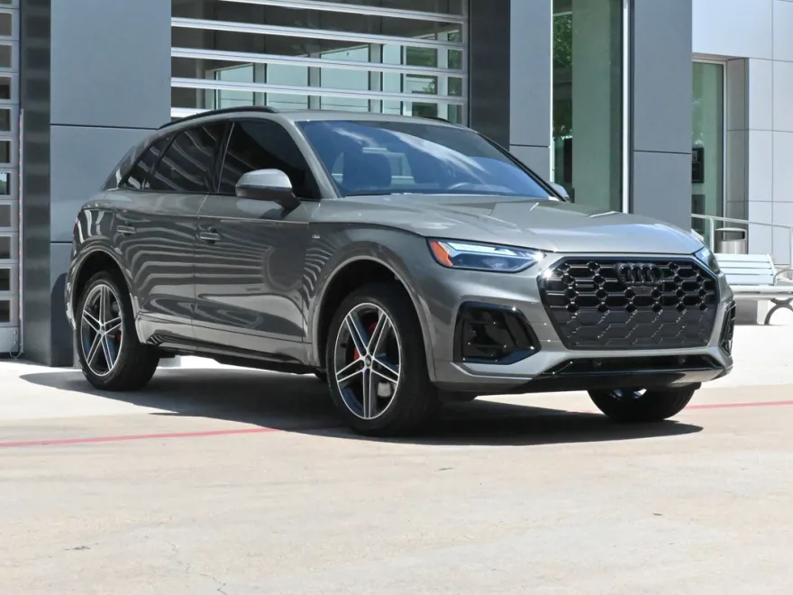 2025 Audi Q5 S line Premium Plus photo 1