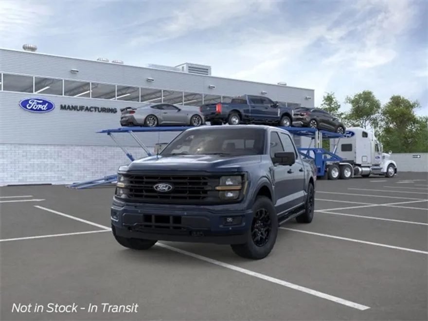 2025 Ford F-150 XLT photo 1