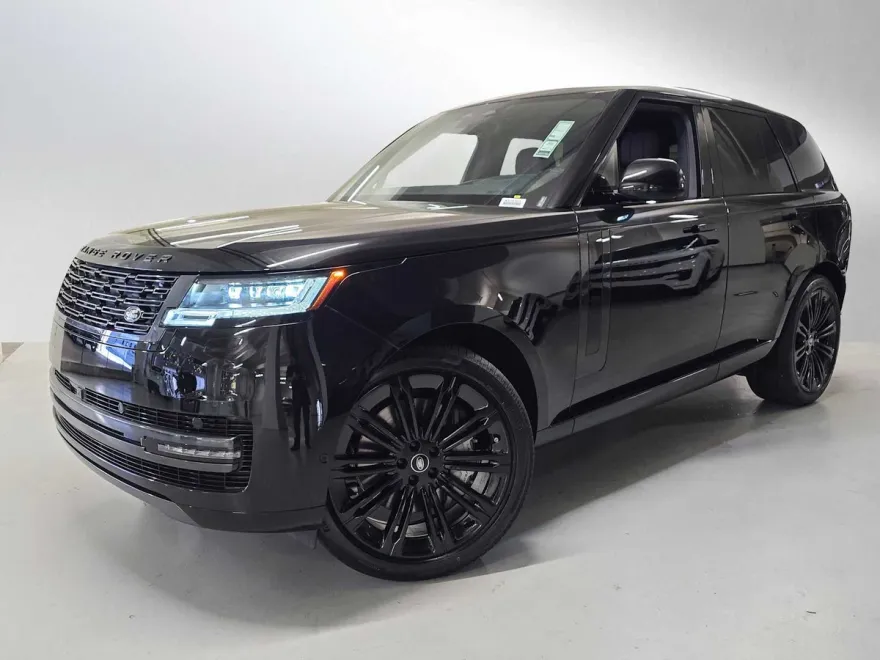 2025 Land Rover Range Rover SE photo 1