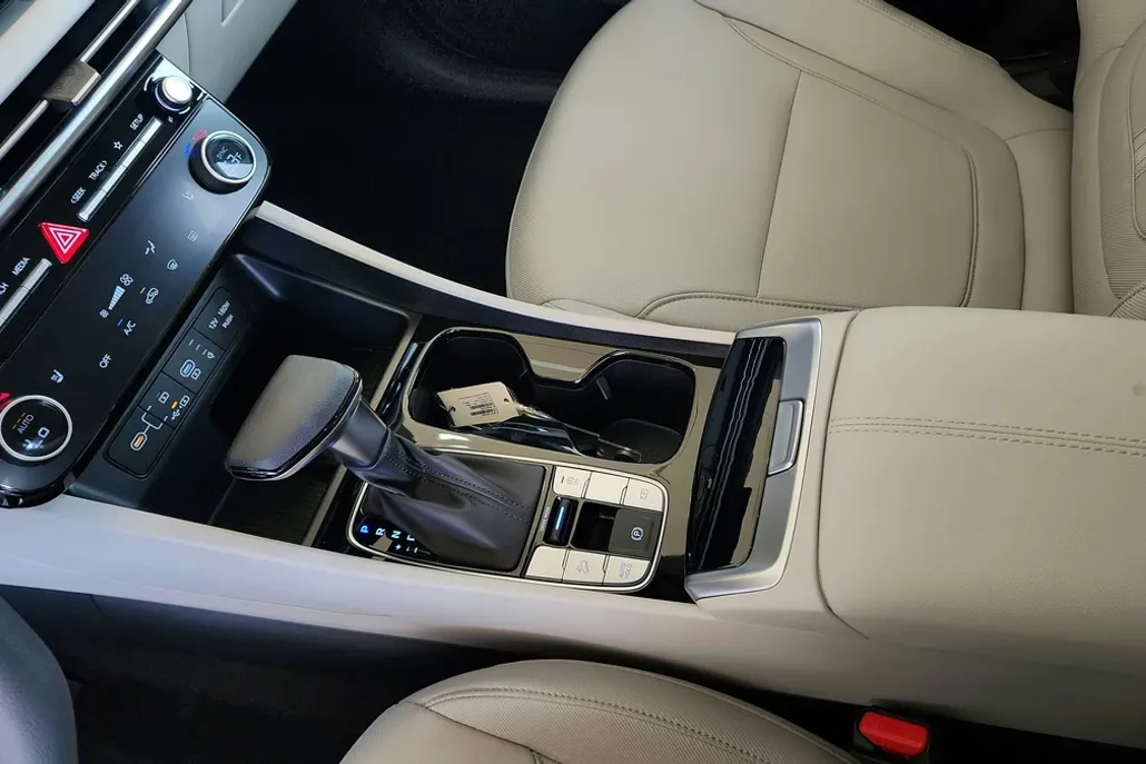 2025 Hyundai Tucson SEL photo 8