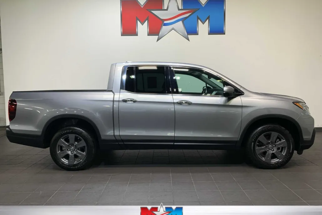 2020 Honda Ridgeline RTL-E photo 1