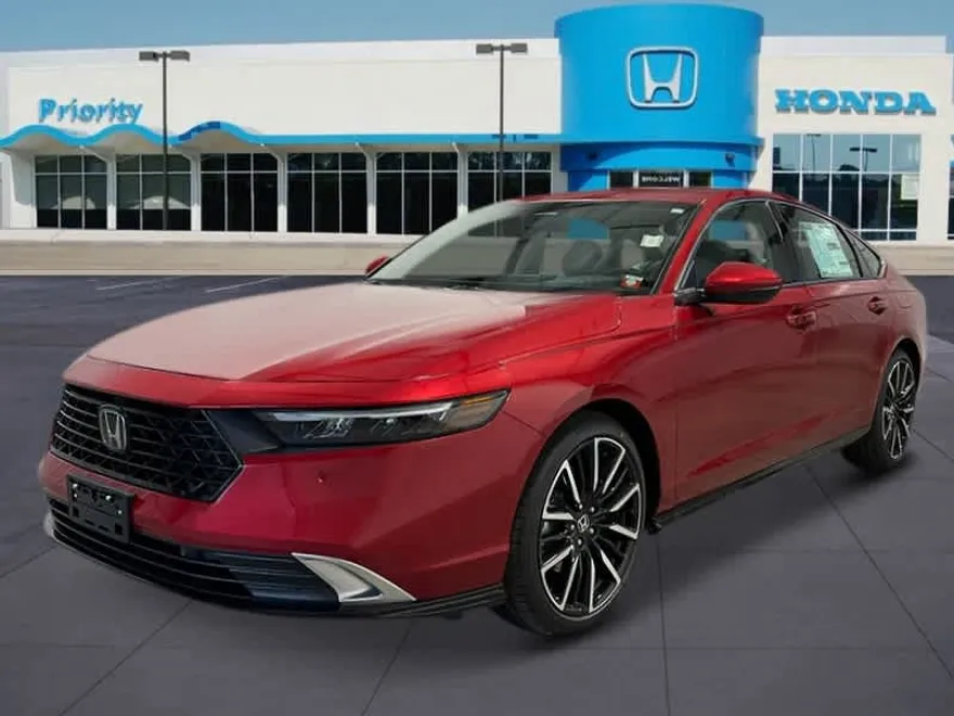 2025 Honda Accord Hybrid Touring photo 1