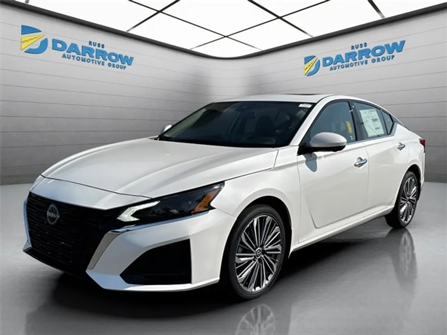 2025 Nissan Altima 2.5 SL photo 1