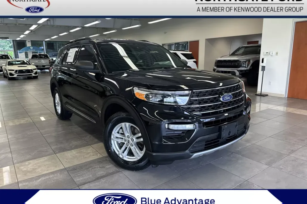 2020 Ford Explorer XLT photo 1